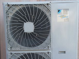 室外機